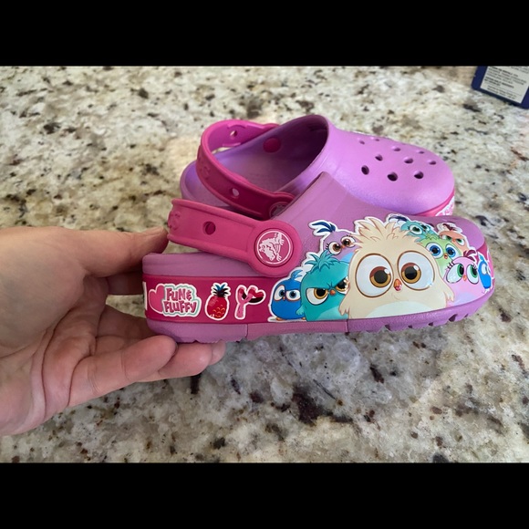 SOLD.Crocs light up baby girl shoes C9 - Picture 6 of 6